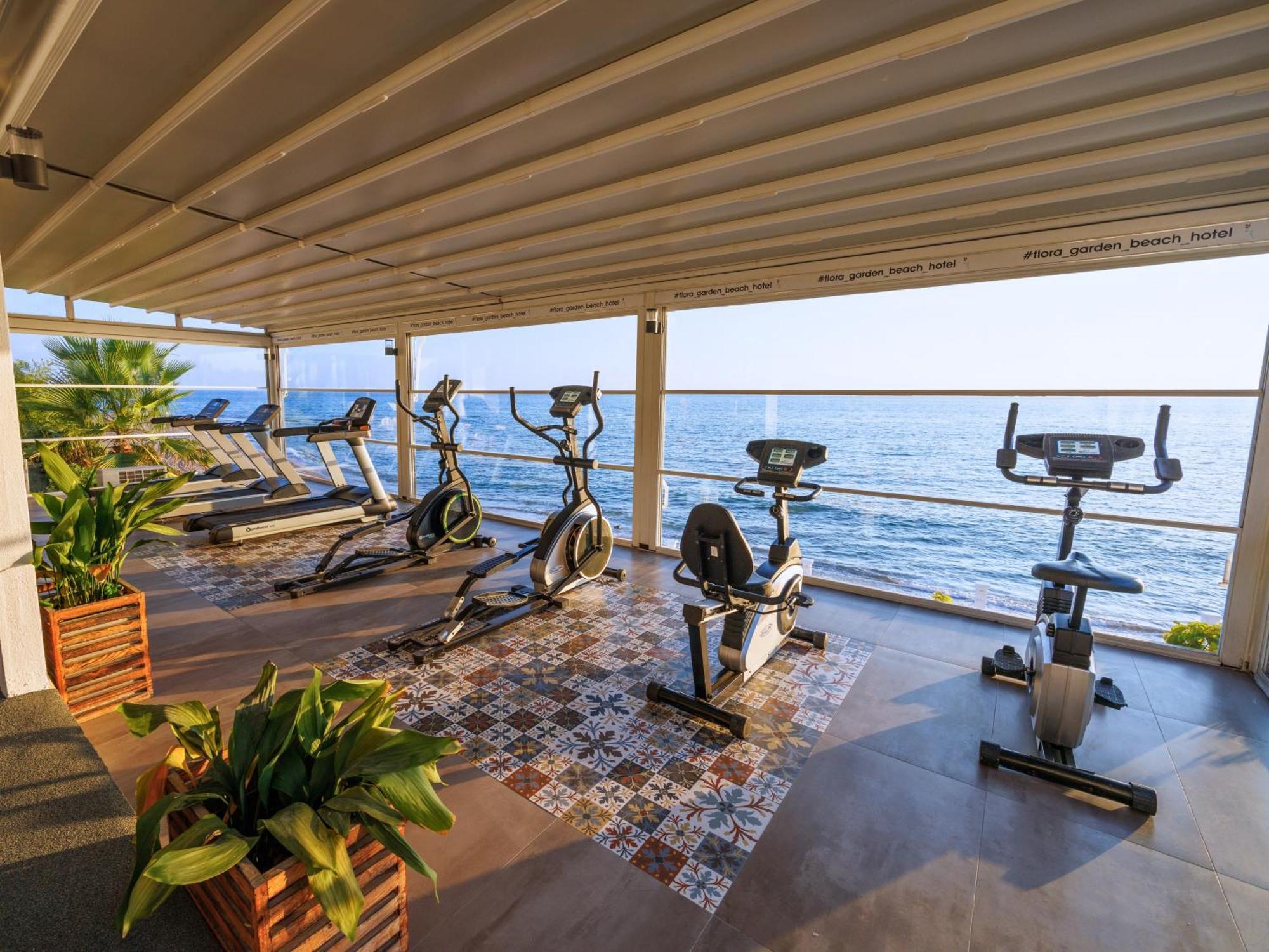 Flora Garden Beach Hotel - Adults Only 16 Plus - Couples Concept Kızılot Exterior foto
