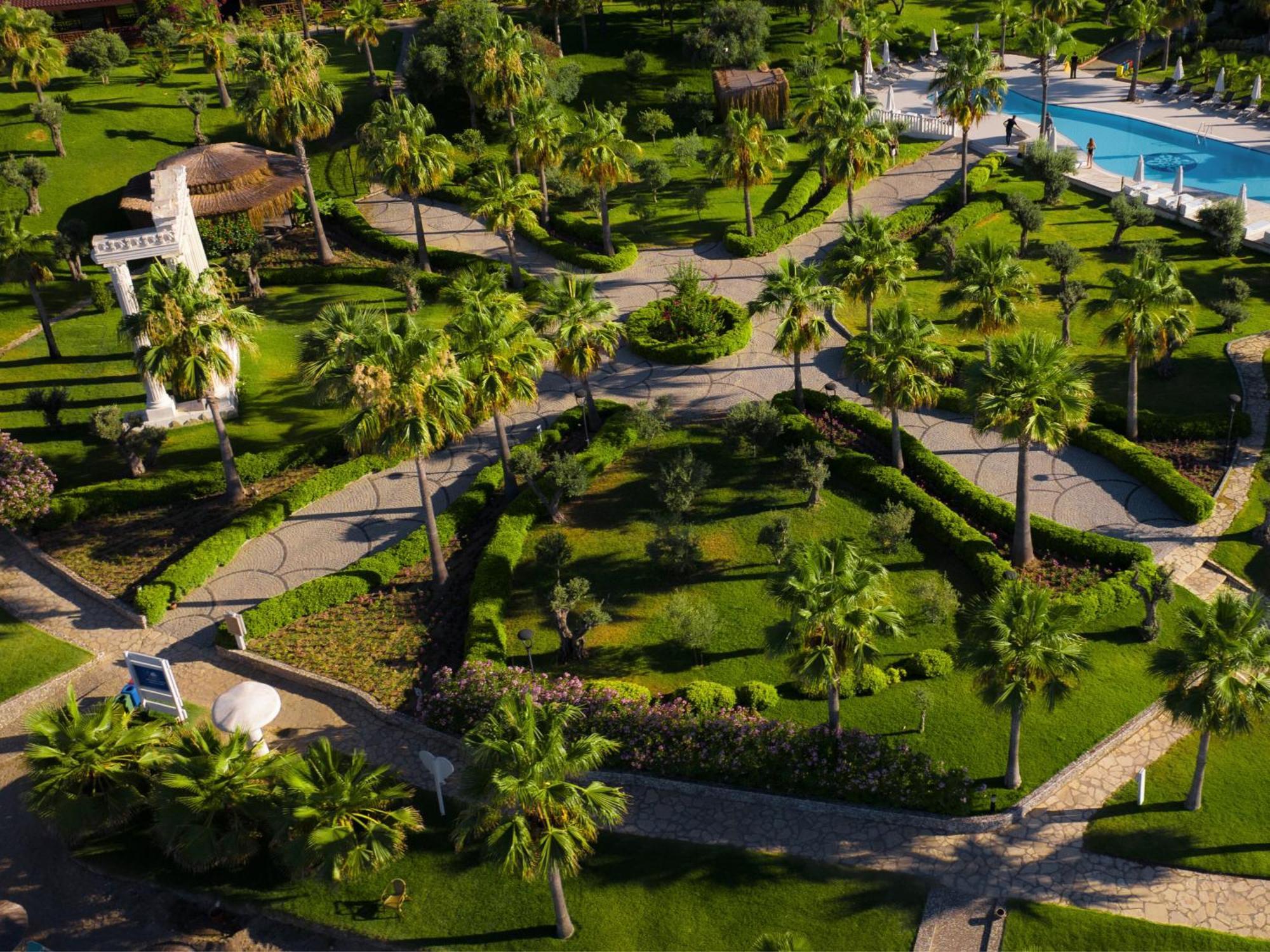 Flora Garden Beach Hotel - Adults Only 16 Plus - Couples Concept Kızılot Exterior foto