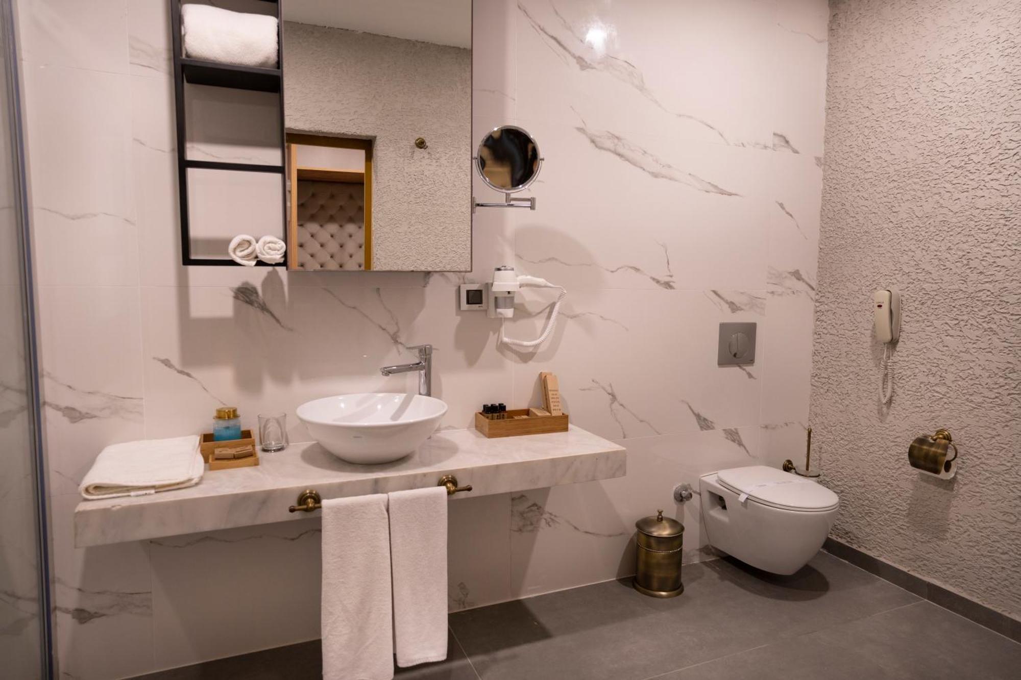 Flora Garden Beach Hotel - Adults Only 16 Plus - Couples Concept Kızılot Exterior foto