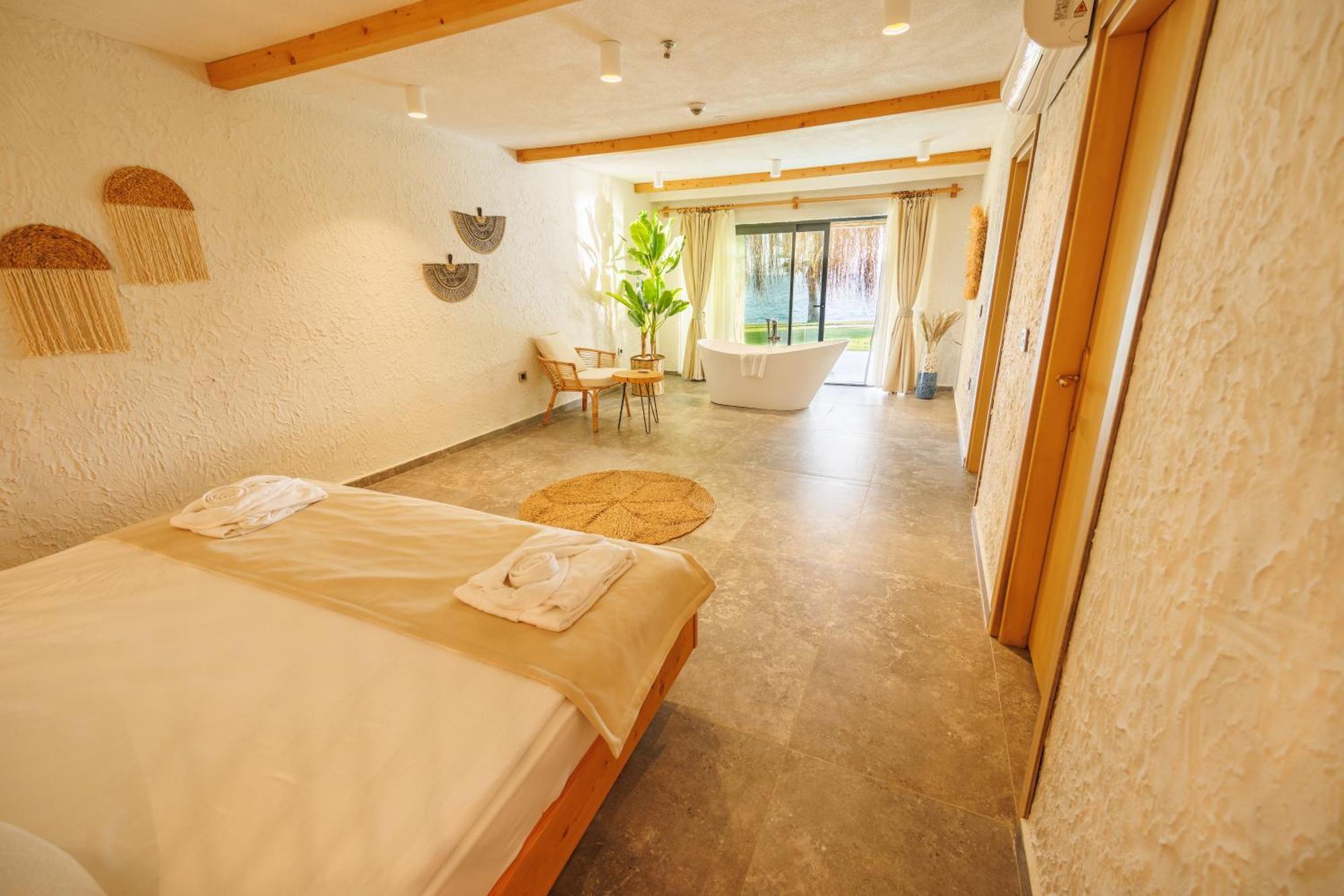 Flora Garden Beach Hotel - Adults Only 16 Plus - Couples Concept Kızılot Exterior foto