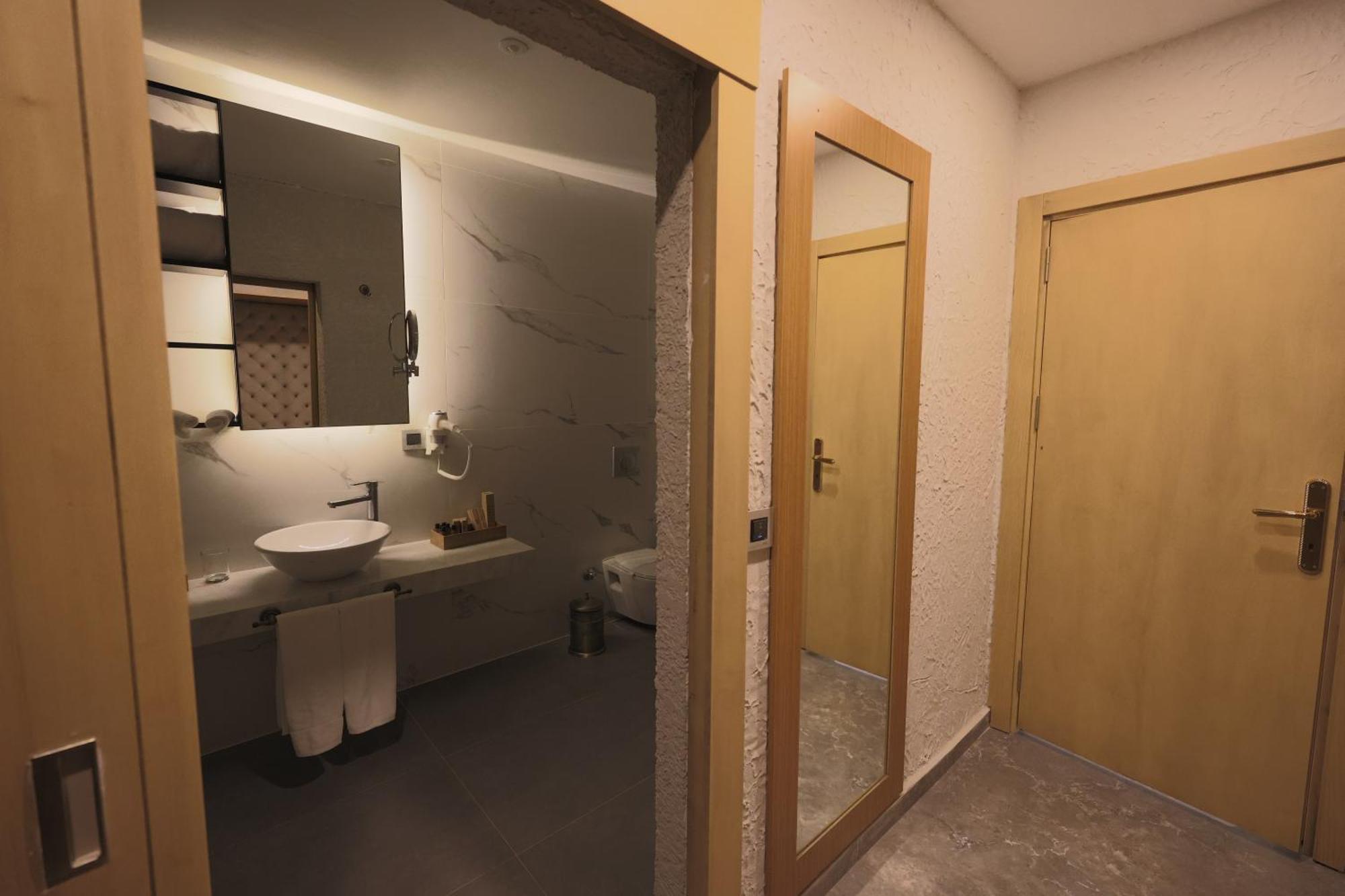 Flora Garden Beach Hotel - Adults Only 16 Plus - Couples Concept Kızılot Exterior foto